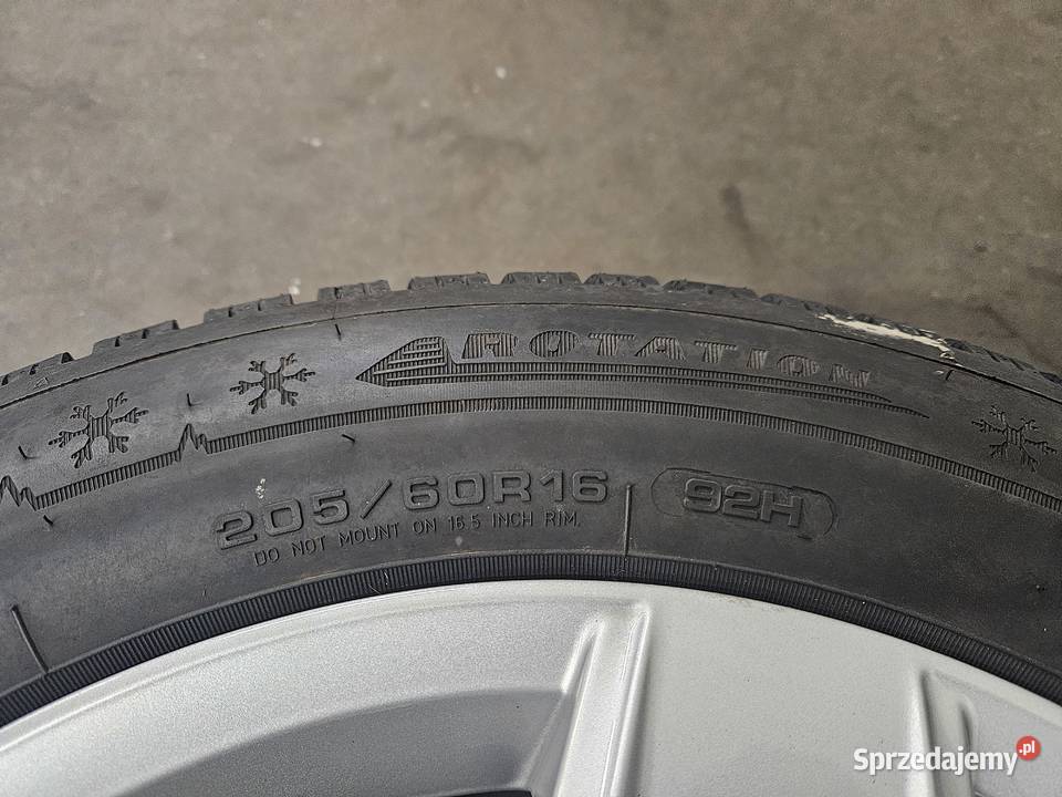 2 20560 R16 92H Dunlop Winter Sport 5 2022r Katowice