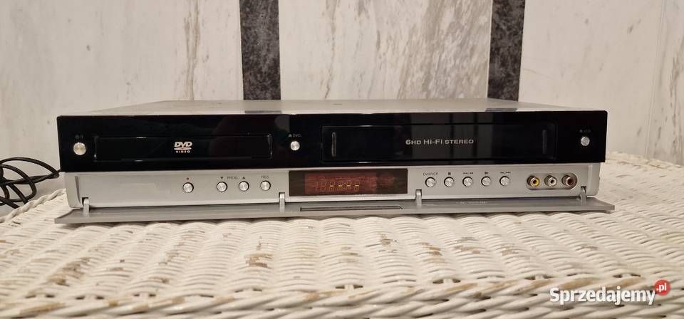 LG V192H Video VHS i odtwarzacz DVD Kombo Międzychód sprzedam