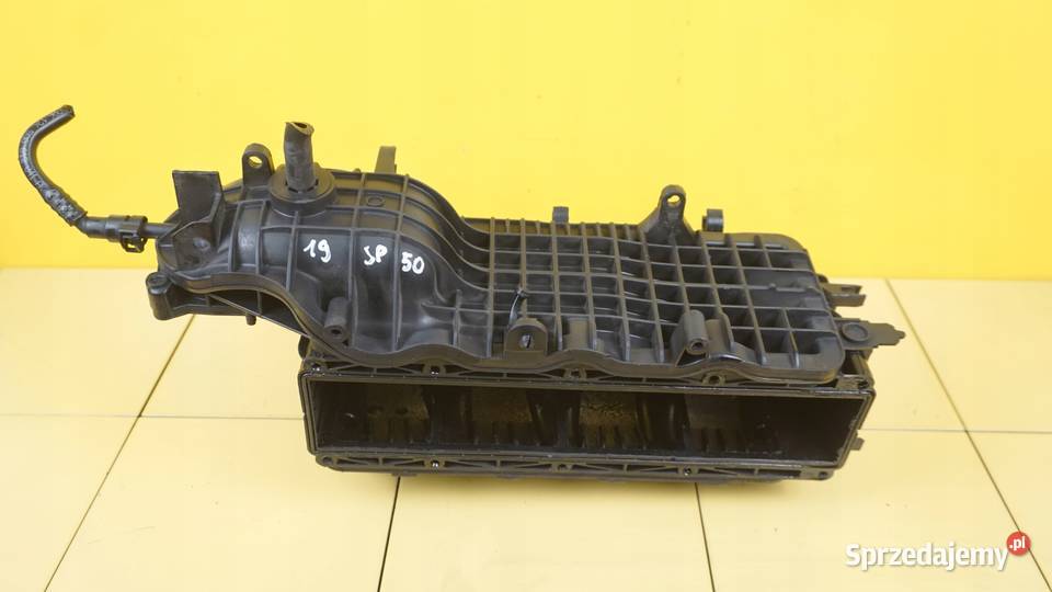 A3 8V LEON GOLF 14 TFSI 15r 122 CXS kolektor osobowe Suków