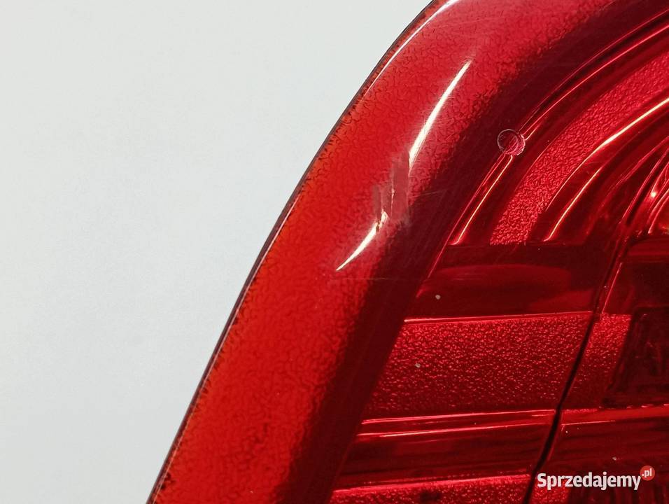 LAMPA TYŁ W KLAPĘ PRAWA 5D HB Ford Mondeo Mk4 Rok produkcji 2007 świętokrzyskie