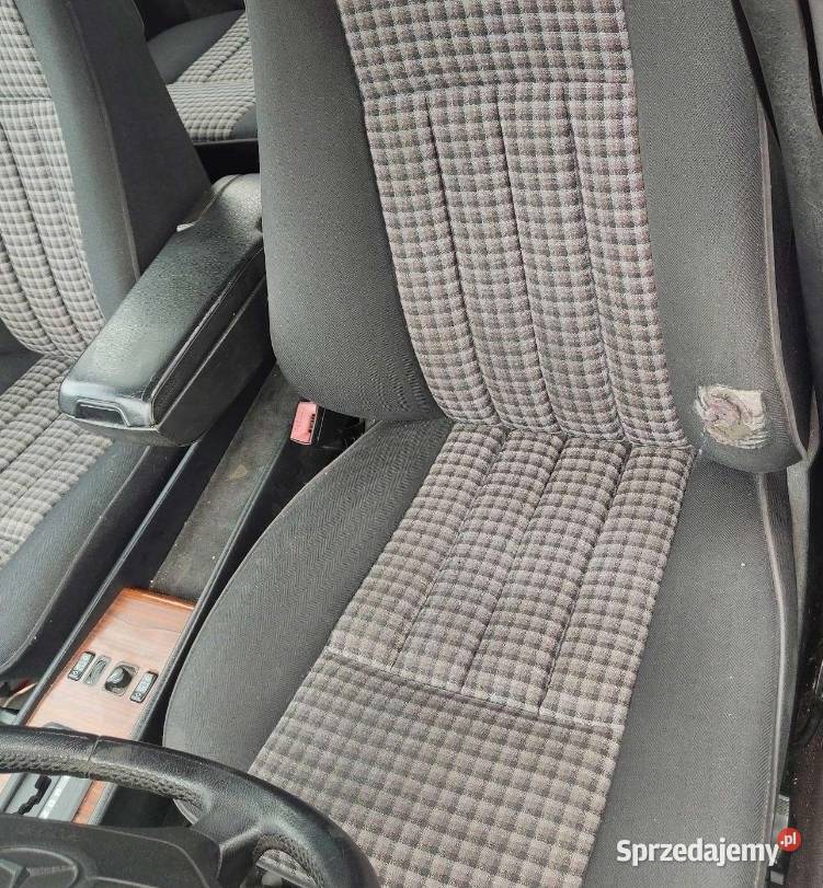 KOMPLET TAPICEREK FOTELI 4BOCZKÓW W 124 Pozostałe