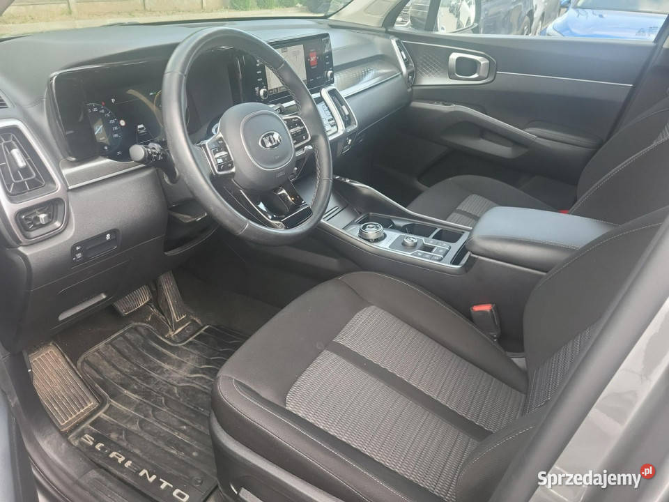 Kia Sorento 16 HEV 230 wersja L salon I rej 2021 tempomat łódzkie Bełchatów