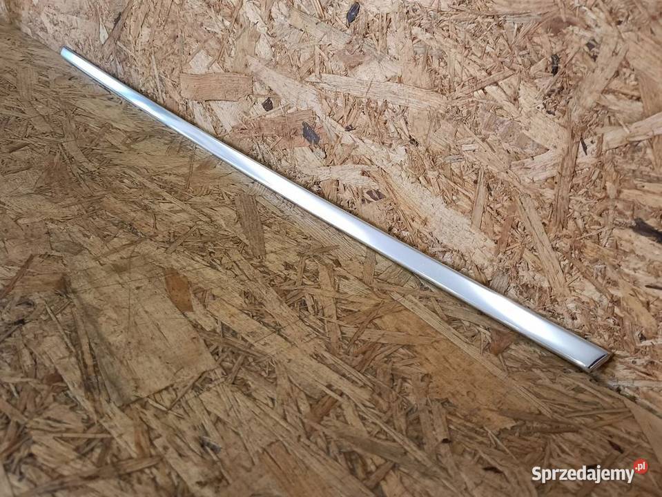VOLVO XC90 19 LISTWA SZYBY CHROM PRAWY TYŁ Pleszew