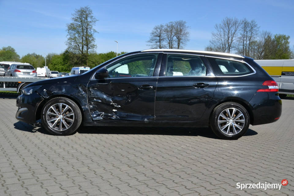 Peugeot 308 12 benzyna 130 FAJNY PRZEBIEG full Kęty