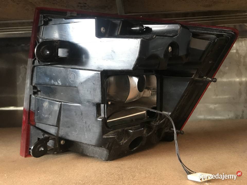 Skoda Octavia 3 III Lampa lewy tył kombi Jarocin