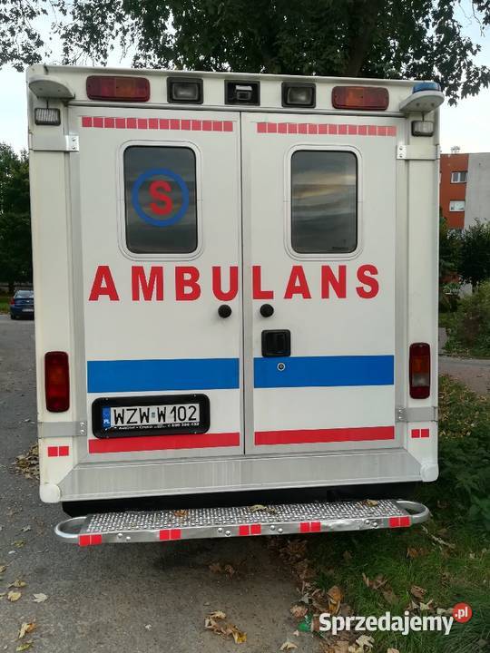 Peugeot boxer ambulans 30 noszę stryker kontener Zalesie