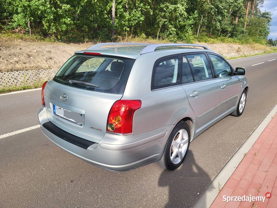Toyota Avensis 18ben 2004r 279 CD mazowieckie Sochaczew