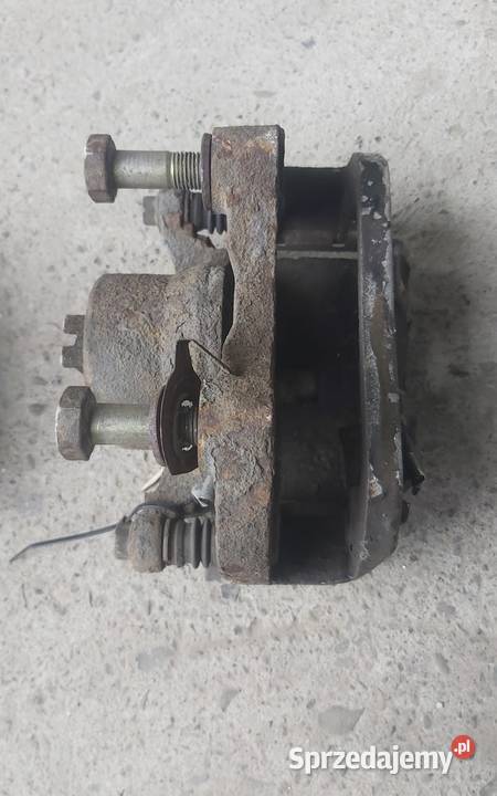 Zacisk Infiniti v35 g35 nissan 350z Hyżne