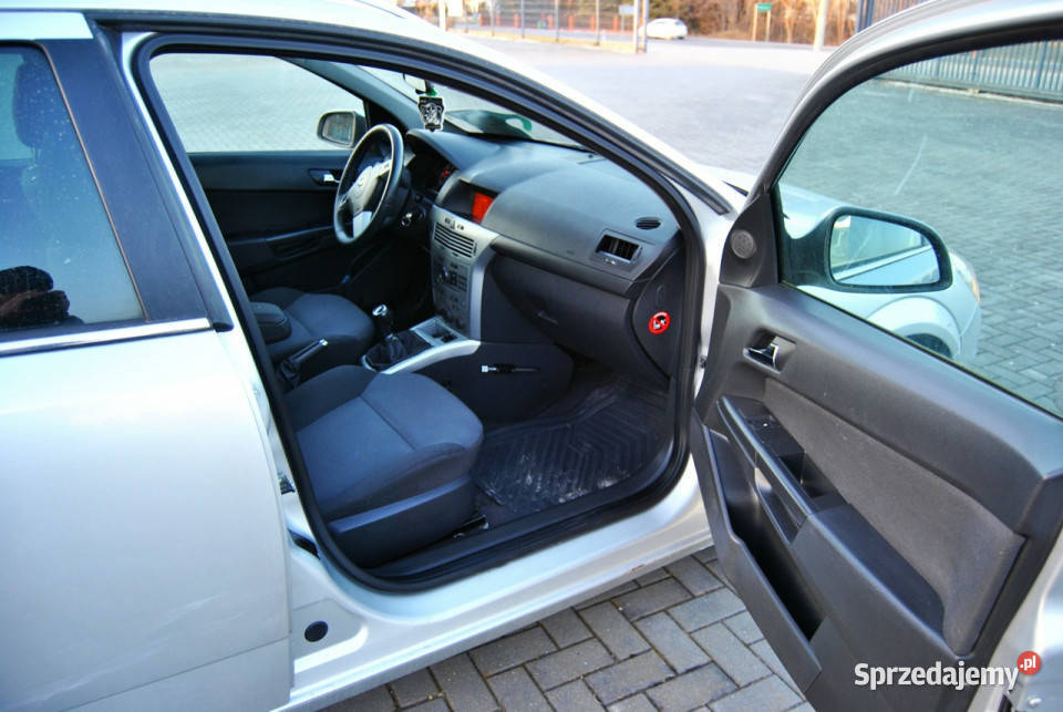 Opel Astra Zarejestrowany ważne opłaty Kombi Modliborzyce