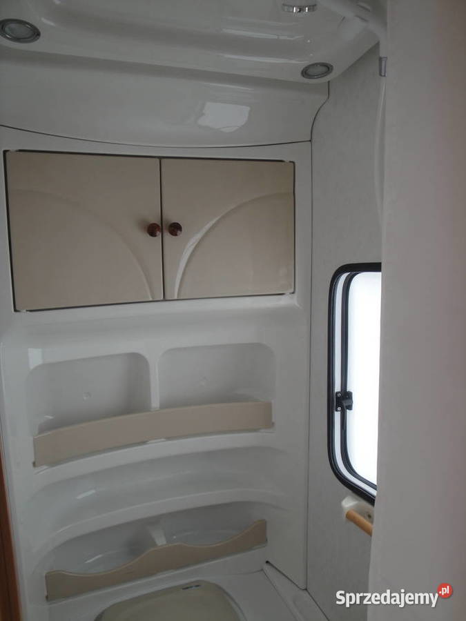 Hobby De Luxe 500 mover 5 osobowa prysznic prod Kąpino