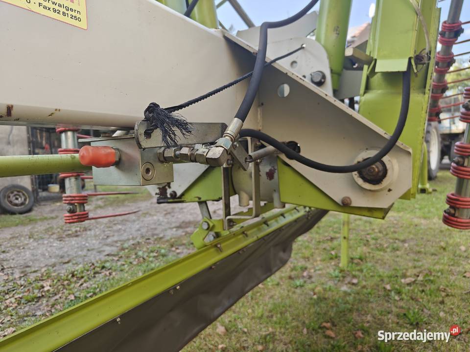 Zgrabiarka 2 karuzelowa CLAAS LINER 780 Profil Zgrabiarki i przetrząsacze Przemęt