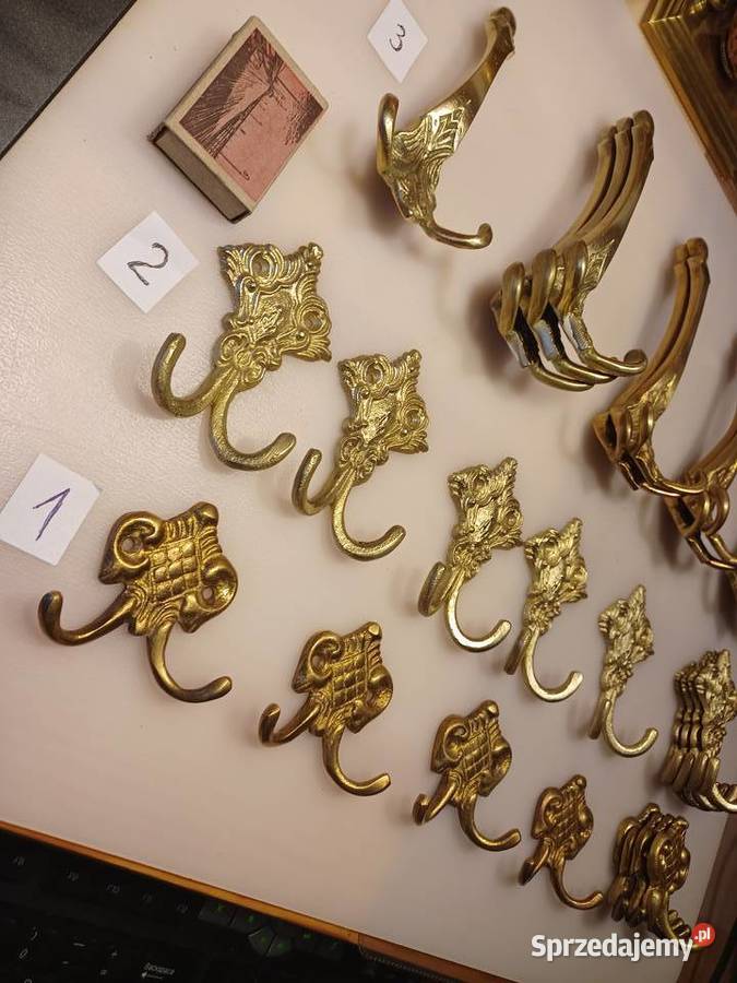 Piękny mosiężny wieszak Poznań