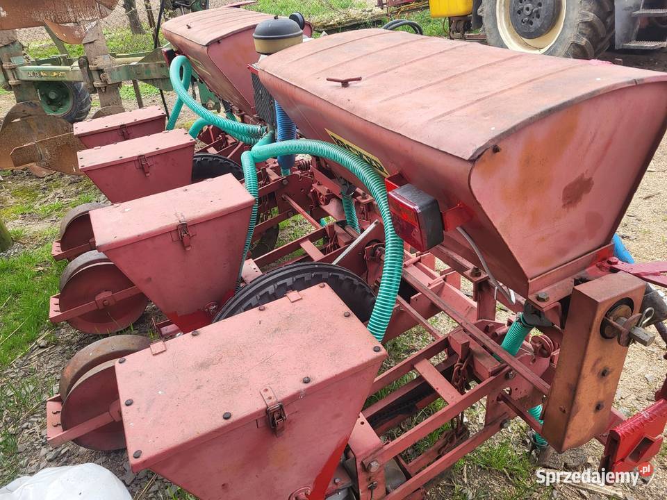 Siewnik do kukurydzy Paczków