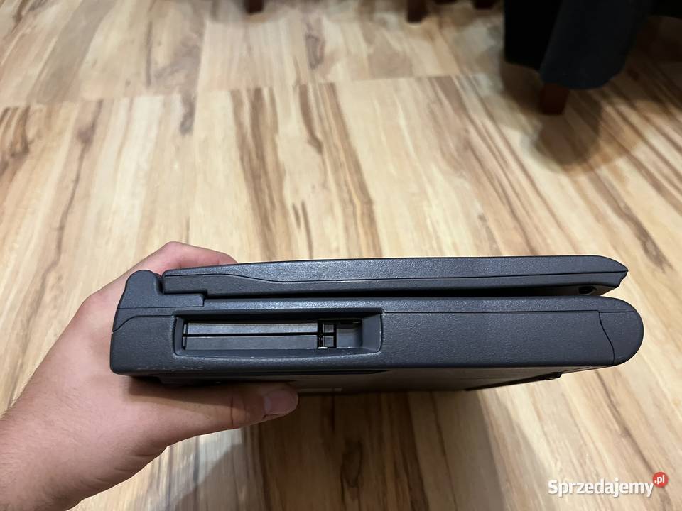 Zabytkowy laptop Acer AcerNote Light 370DX Brzana