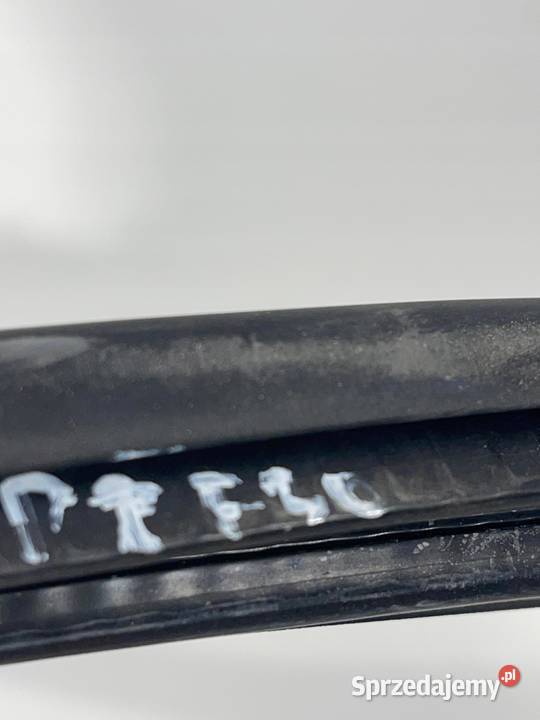 BMW F30 F31 M3 F80 USZCZELKA DRZWI PRAWA LEWA osobowe Karoseria