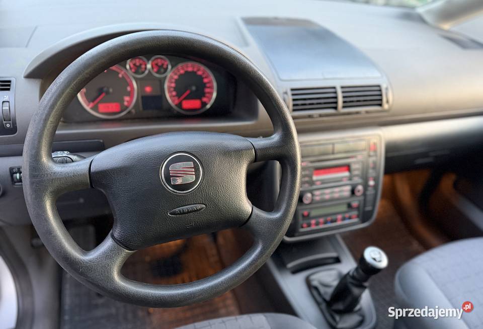 Śliczny 7 osobowy Seat Alhambra 140 kurtyny powietrzne Radomsko