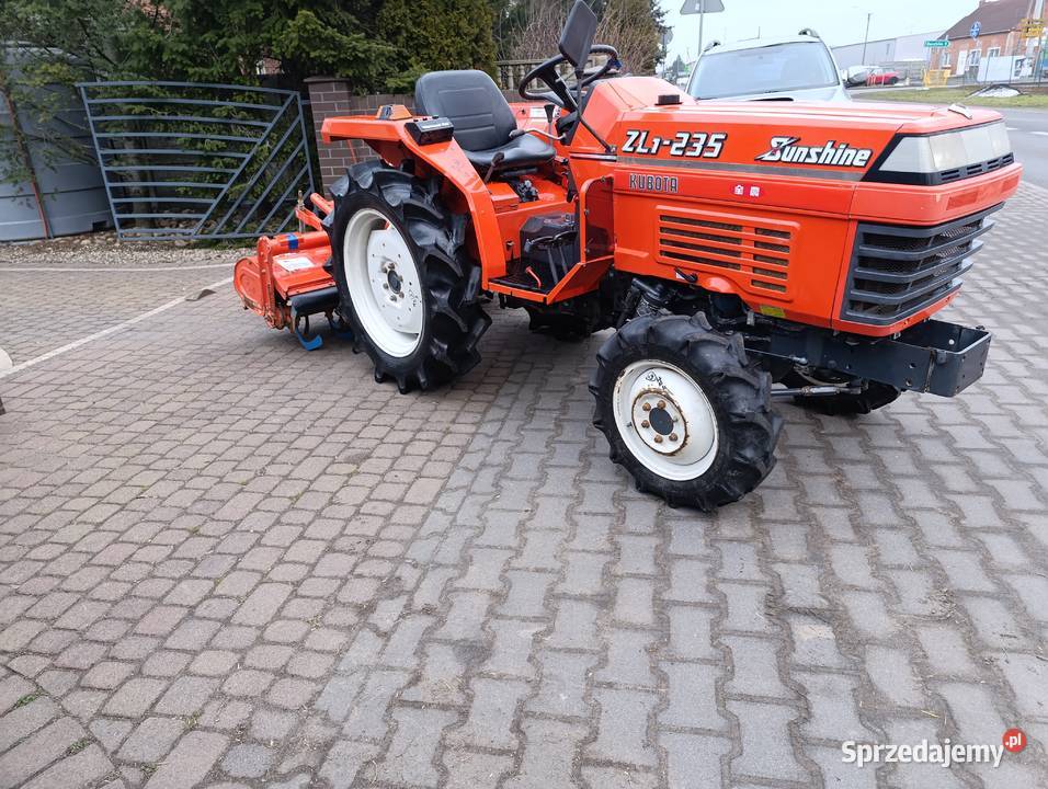 kubota L1 235 iseki yanmar mini traktorek Wilkowo Polskie