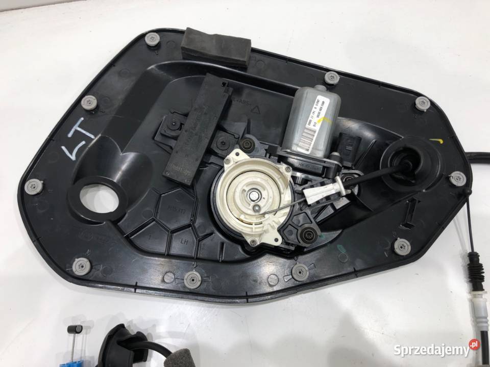 ZAMEK DRZWI LEWY TYŁ AUDI Q7 4M SUV 4M0839015J