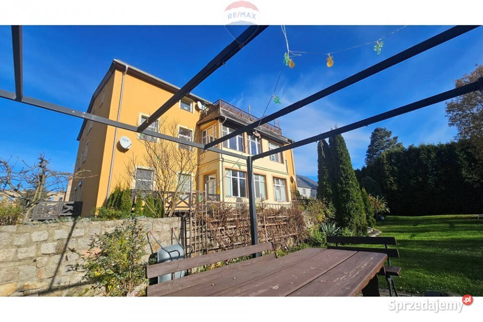 duże mieszkanie z widokiem Mysłakowice