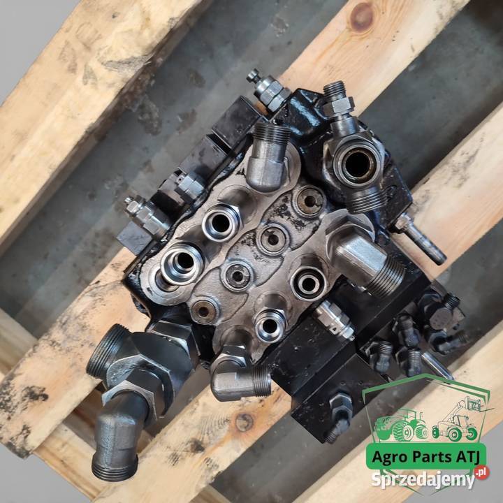 Manitou MLT 627 Rozdzielacz hydrauliczny