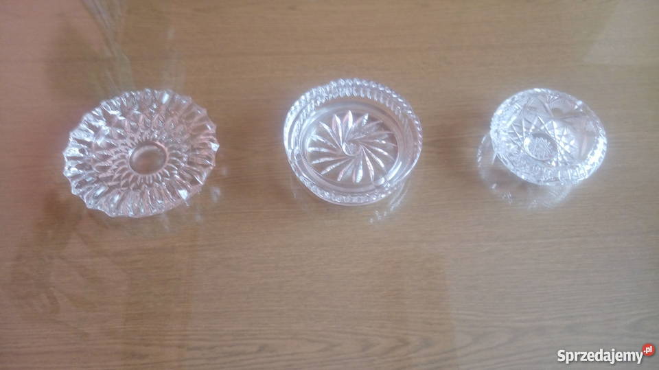 Popielniczki różne