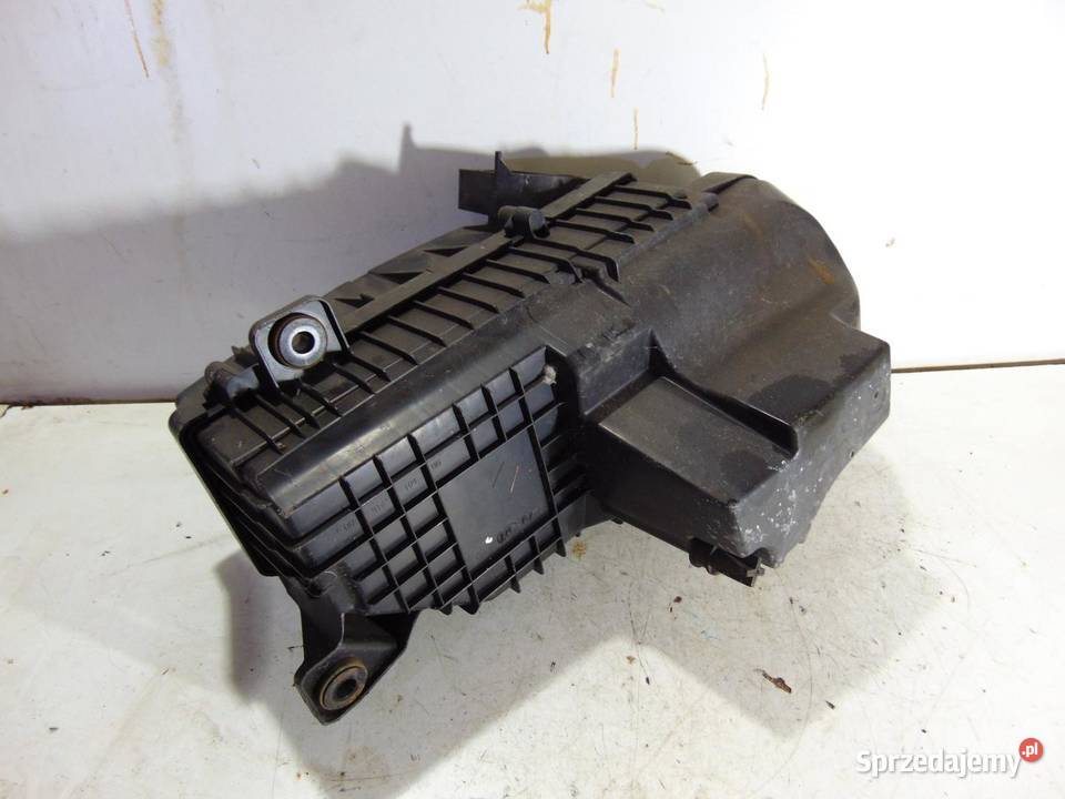 OBUDOWA FILTRA POWIETRZA PEUGEOT 407 27 V6 HDI wielkopolskie