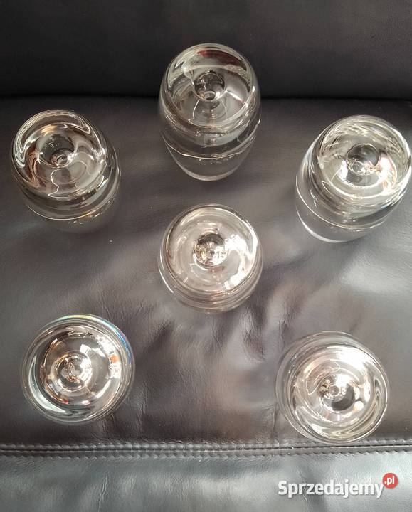 Szklanki z grubym bąbelkowym dnem