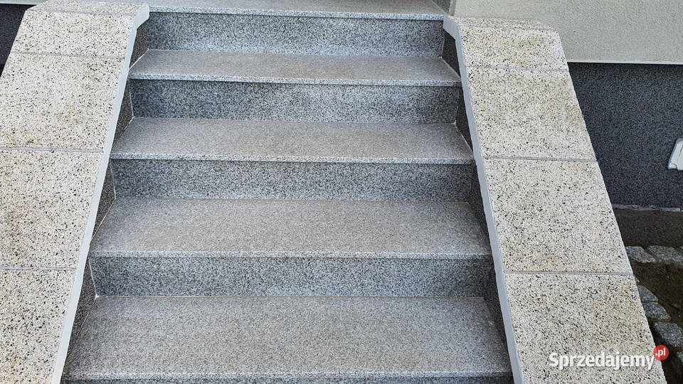Schody Stopnica granitowa szara płomieniowana pomorskie