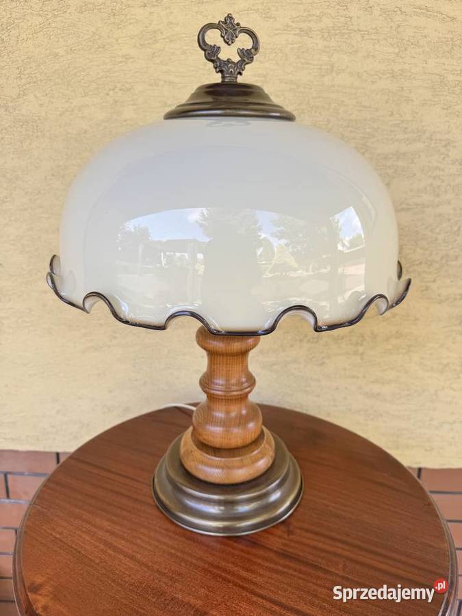 Lampa stołowa na szafkę komodę stolik nocna Garwolin