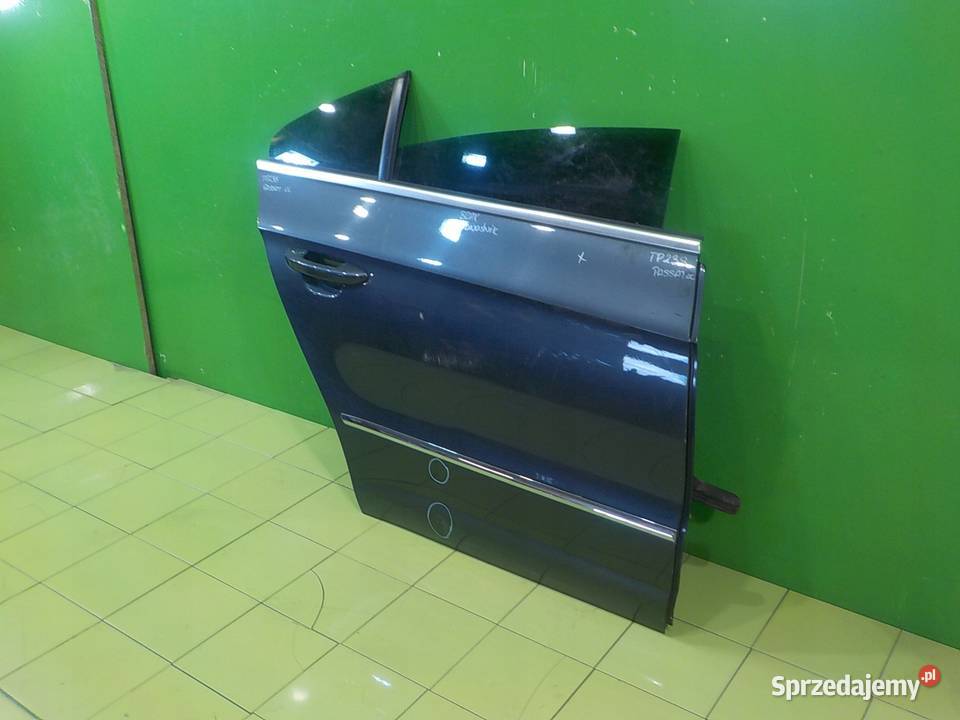 VW CC LIFT 20 TDI AUT 14r SEDAN 4D drzwi prawe mazowieckie Suków