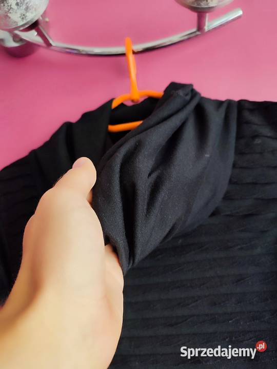 Elegancka Czarna Bluzka Prążkowana Golf Krótki podlaskie Suwałki