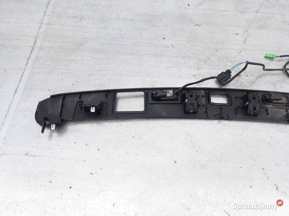 RANGE ROVER VELAR KLAMKA KLAPY BAGAŻNIKA TYŁ Karoseria