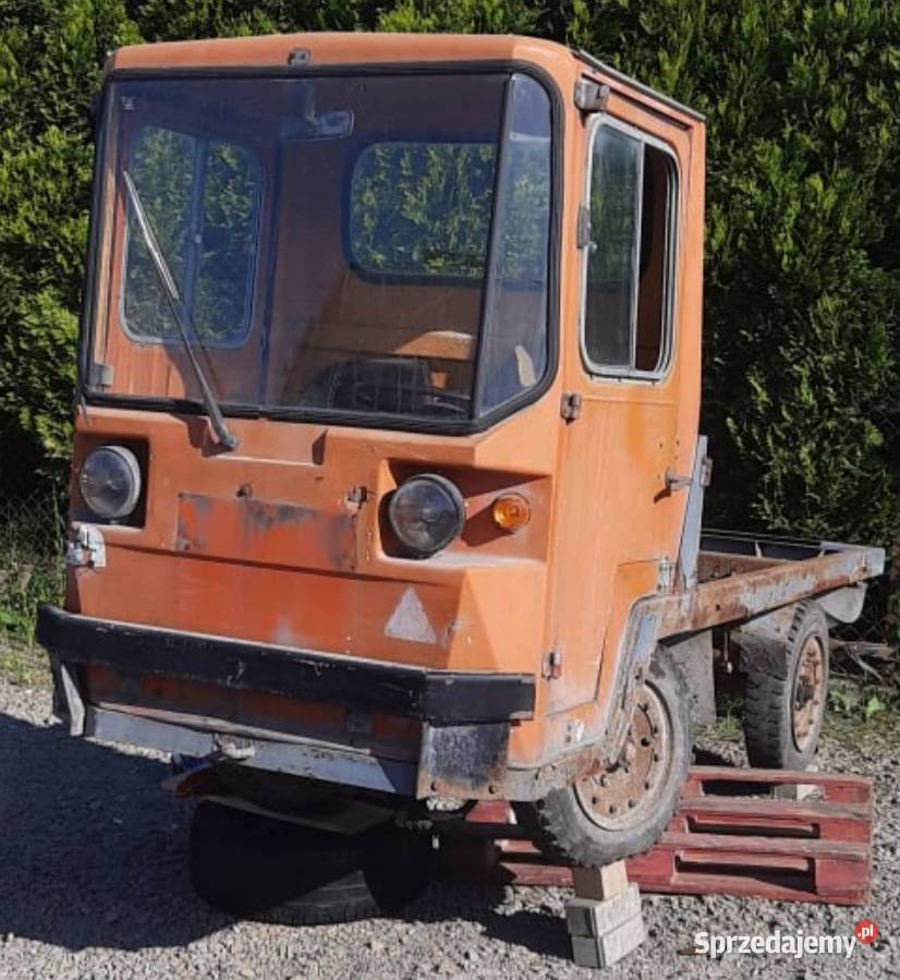 Wózek platformowy elektryczny WNA 1320 z kabiną Kraków