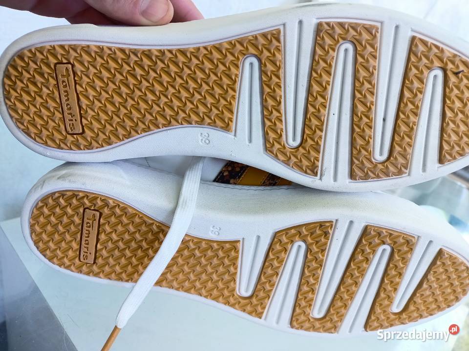 Tamaris Sneakersy Damskie 39 rozmiar Obuwie sportowe Dębno sprzedam