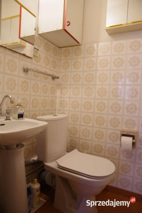 Bezpośrednio sprzedam mieszkanie 696 m2 3 piętra i więcej Warszawa