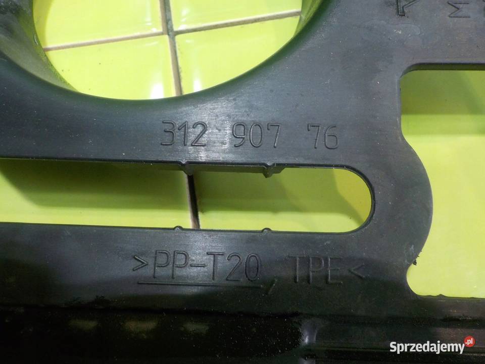 VOLVO S60 II V60 I 16 B AUT 11r kierownica Suków