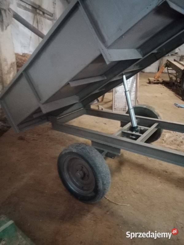 Sprzedam przyczepę jednoosiową wywrotkę Przyczepy rolnicze Dębica