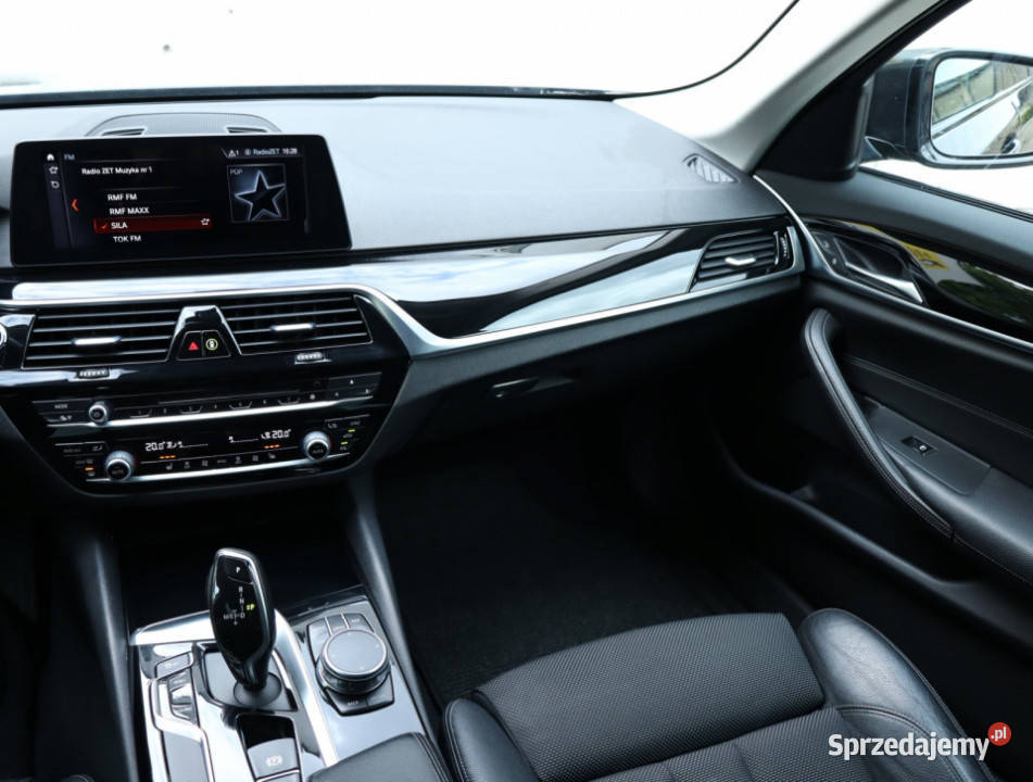 BMW 5 520d xDrive Piaseczno