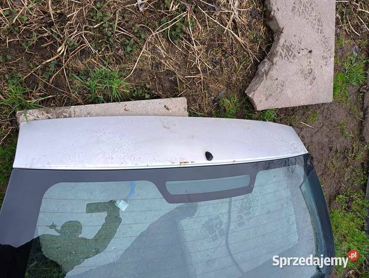 Klapa tylna z szybą Volvo v40 9604 srebrna 32952 małopolskie Kraków