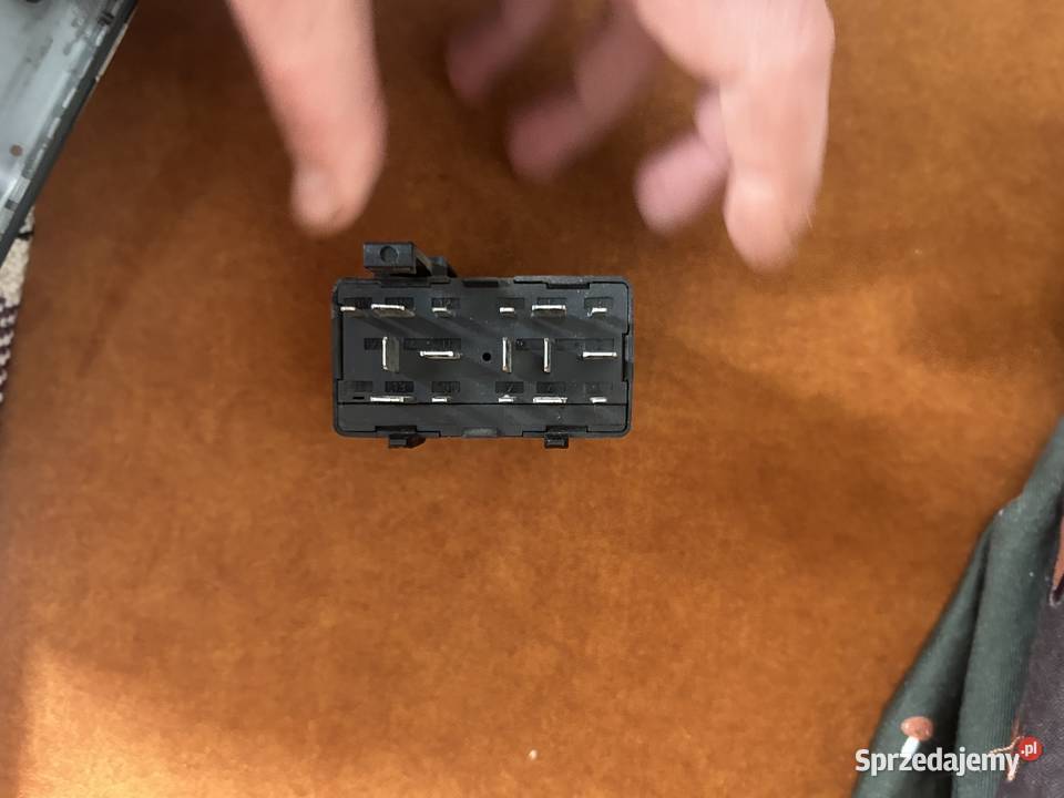 PRZEKAŹNIK ŚWIEC ŻAROWYCH 137 VOLKSWAGEN Elbląg