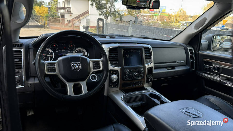 Dodge RAM RAM 2018 LARAM 57HEMI Kam cofania nawigacja Gdynia sprzedam