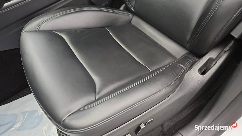 Tesla Y Long Range AWD Z Polskiego Salonu Warszawa