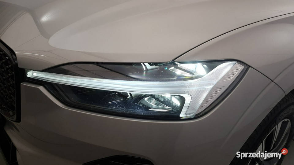 Volvo XC 60 B4 D AWD Plus Dark Z Polskiego mazowieckie Warszawa