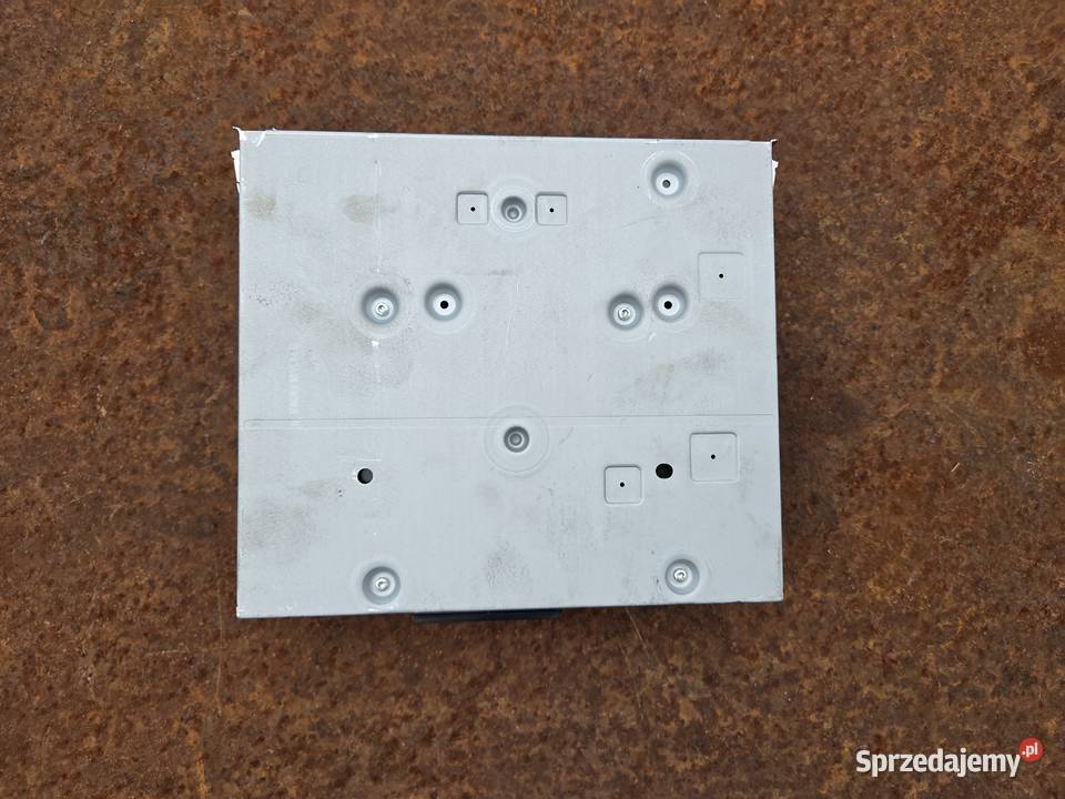 Tuner radia Audi A6 C6 4F0 035 056 C Łagów