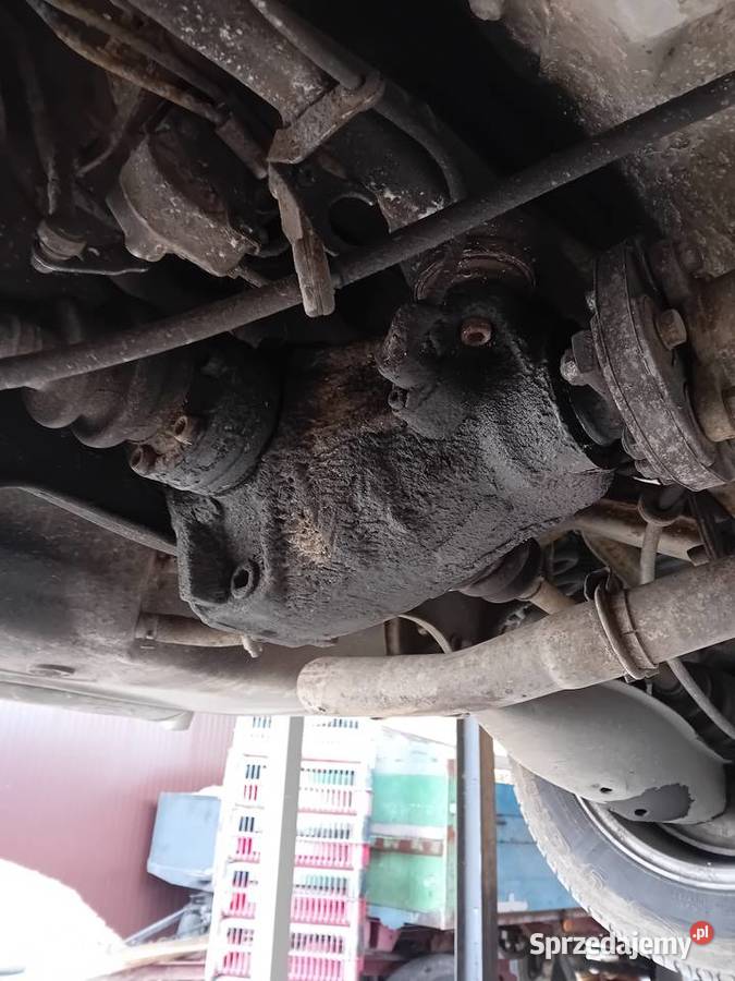 Nivo mercedes w124 kombi osobowe Lipiny