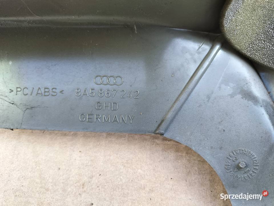 AUDI 80B3 80B4 SEDAN OSŁONA SŁUPKA SZYBY TYŁ osobowe Kamień-Kolonia