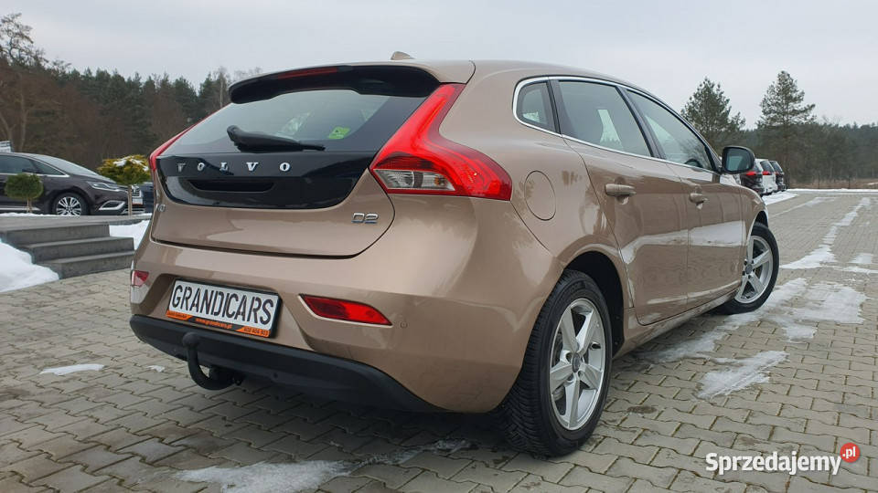 Volvo V40 20 D2 120 Momentum NAVI Półskóra aluminiowe felgi V40 świętokrzyskie Chmielnik