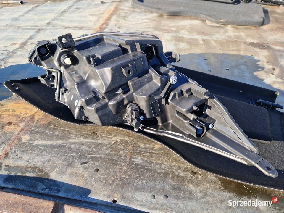 Toyota Aygo X reflektor FULL LED ORG EU Lampy przednie Mielec