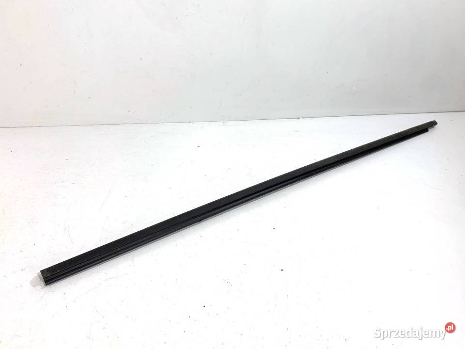 LISTWA ZGARNIAJĄCA PRZÓD LEWY SKODA KAMIQ osobowe Listwy Motoryzacja