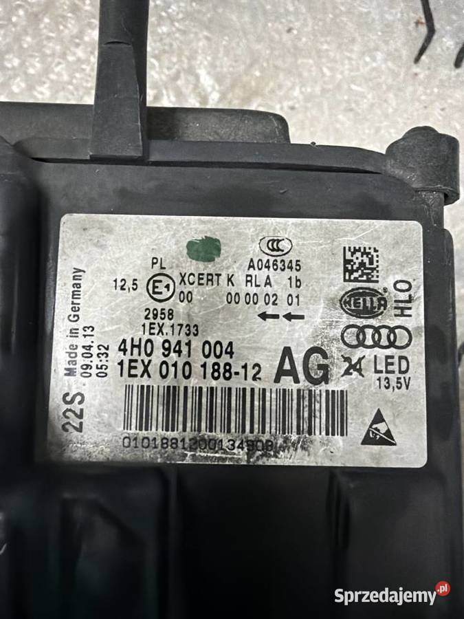 Audi A8 D4 lampa przód prawy Full Led Europa